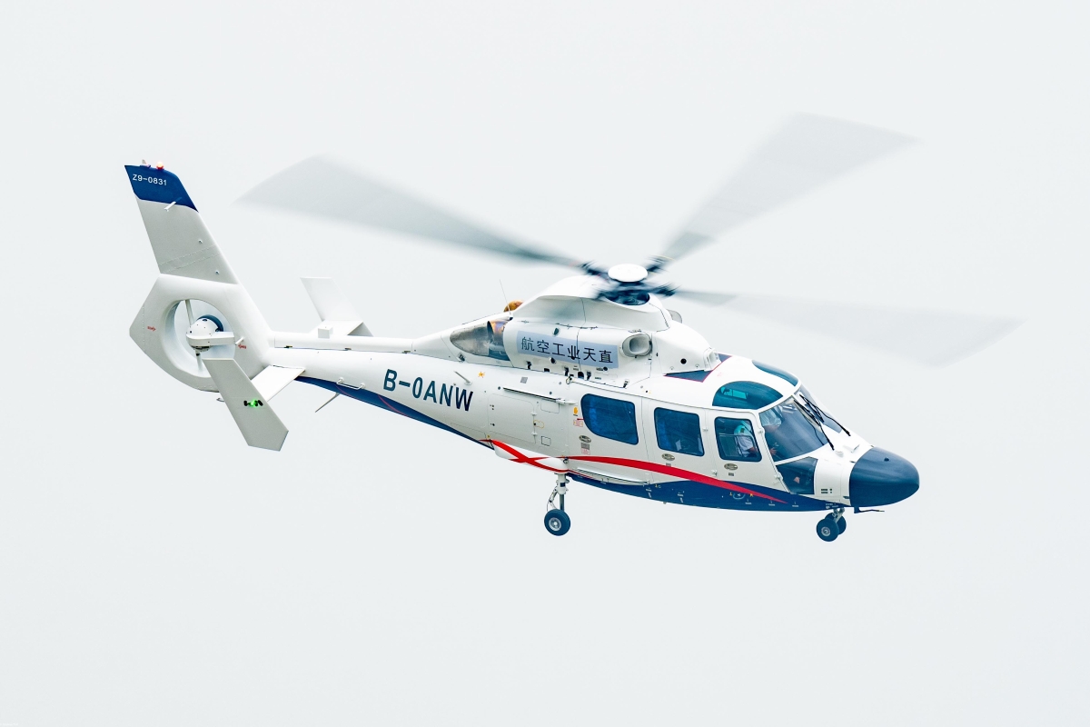 AC312E举行航行预演。。。摄影：岳书华